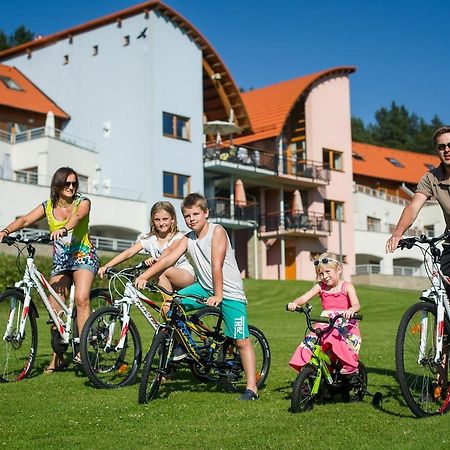 Lipno Lake Resort Lipno nad Vltavou Eksteriør billede